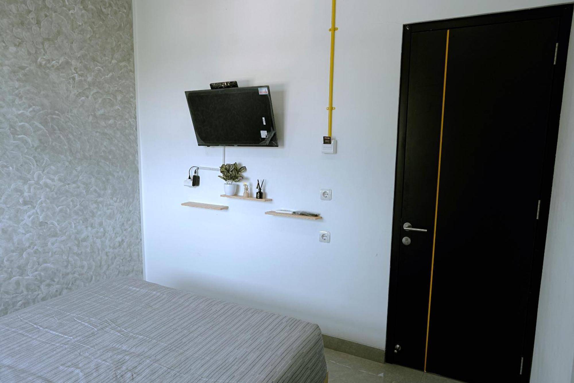 Arlita Guesthouse Cianjur Buitenkant foto