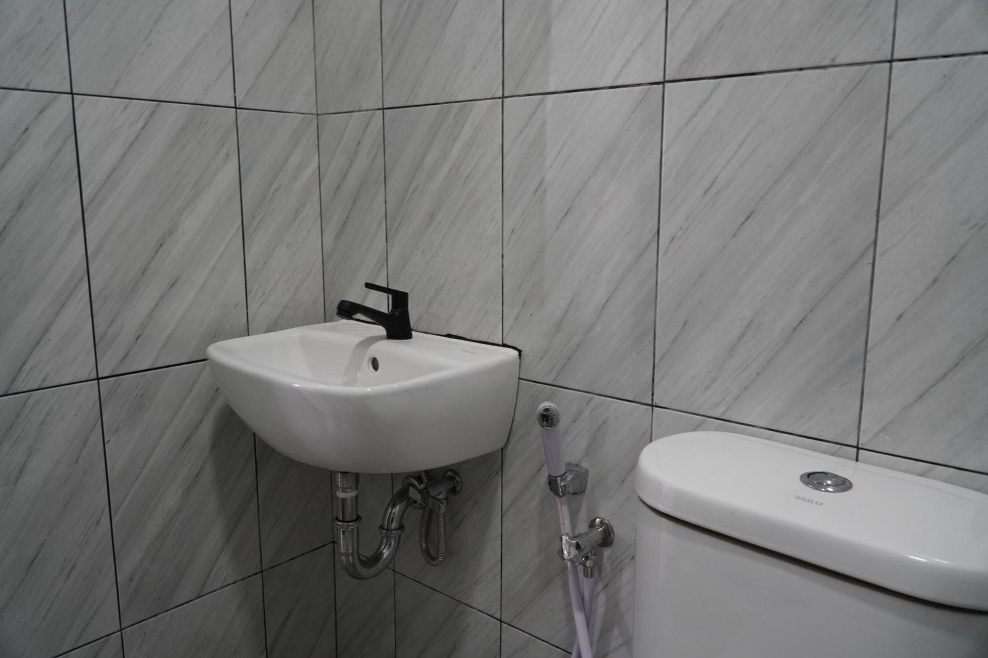 Arlita Guesthouse Cianjur Buitenkant foto