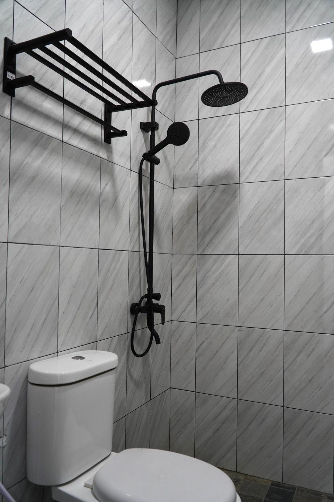 Arlita Guesthouse Cianjur Buitenkant foto