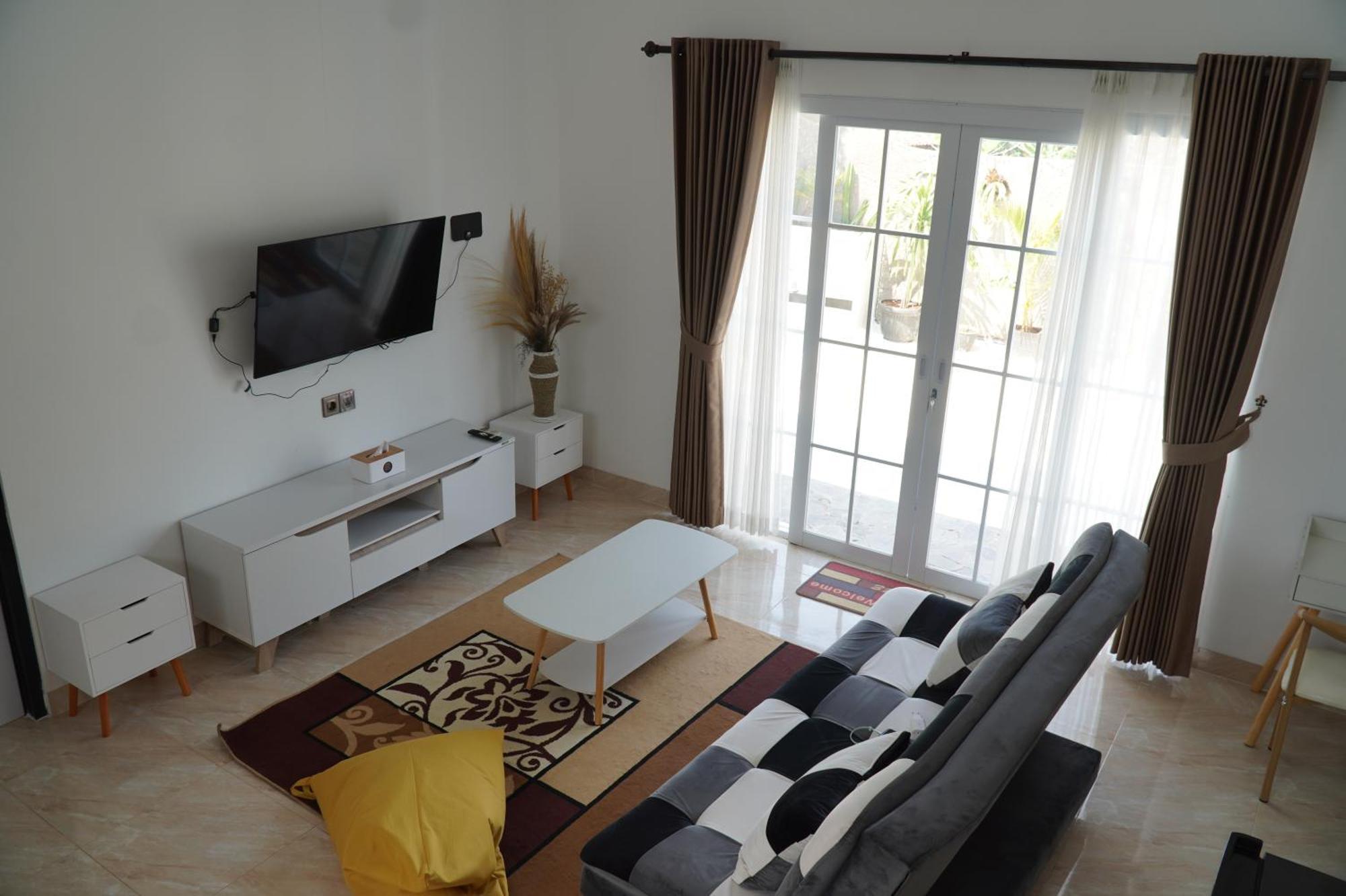 Arlita Guesthouse Cianjur Buitenkant foto